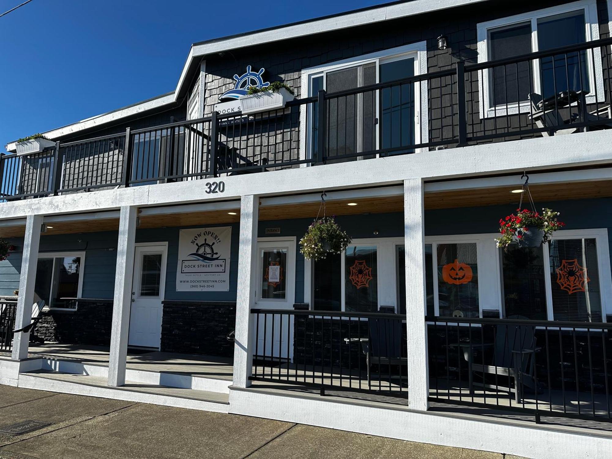 Dock Street Inn เวสต์พอร์ต ภายนอก รูปภาพ